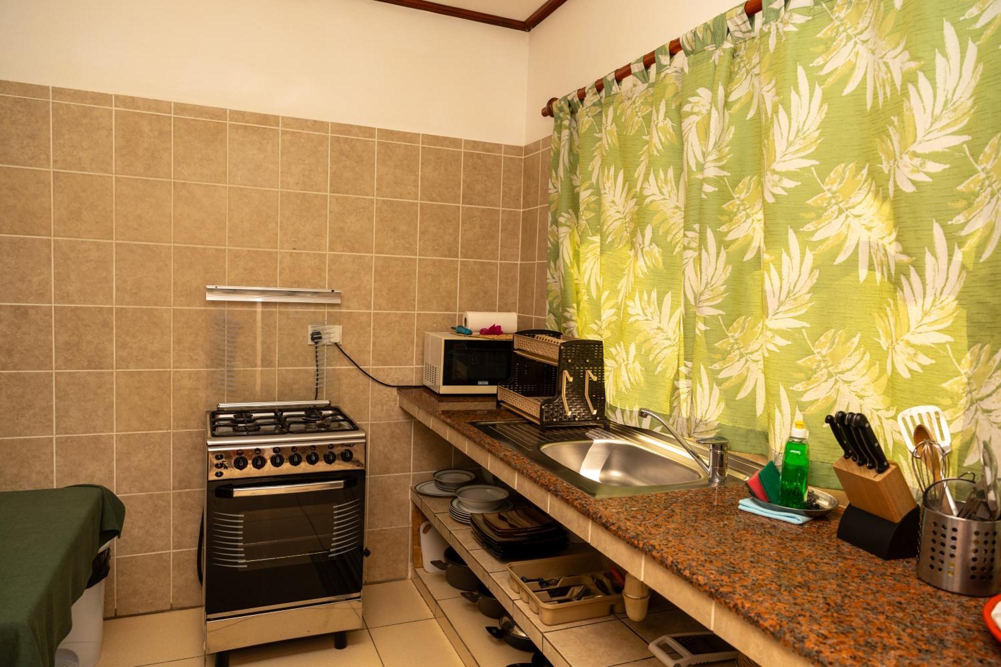 Pension Hibiscus La Digue Luaran gambar