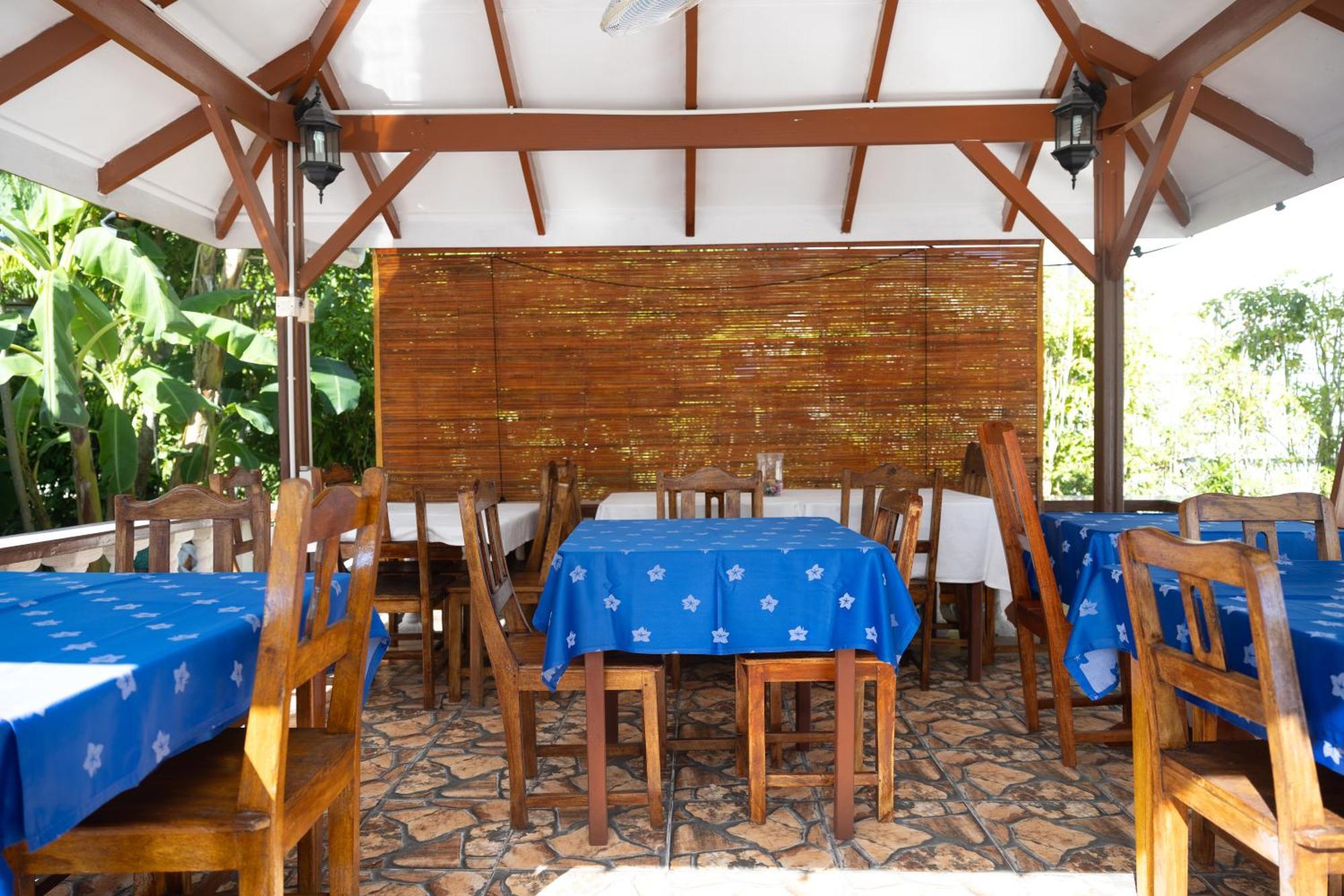 Pension Hibiscus La Digue Luaran gambar